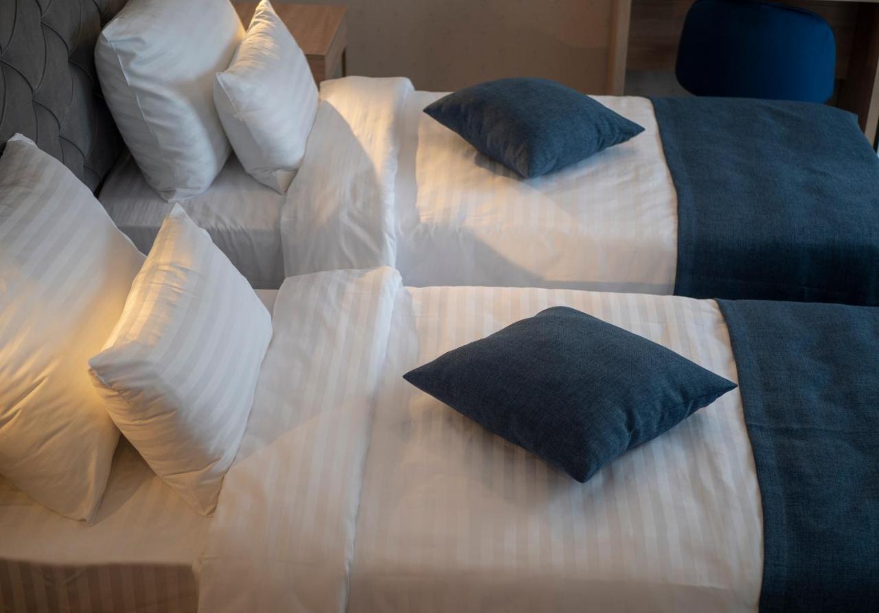 Hotel Idila ブドヴァ エクステリア 写真